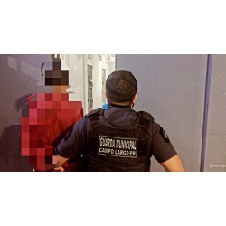 Cumprimento de mandado de prisão no Jardim Social, em Campo Largo